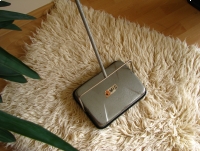 Odkurzacz ręczny PRL, szczotka Miś + zapasowa szczotka Kaśka, Kasia, Jasia 