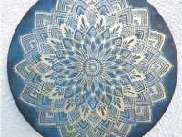 Mandala na desce - dekoracja domu